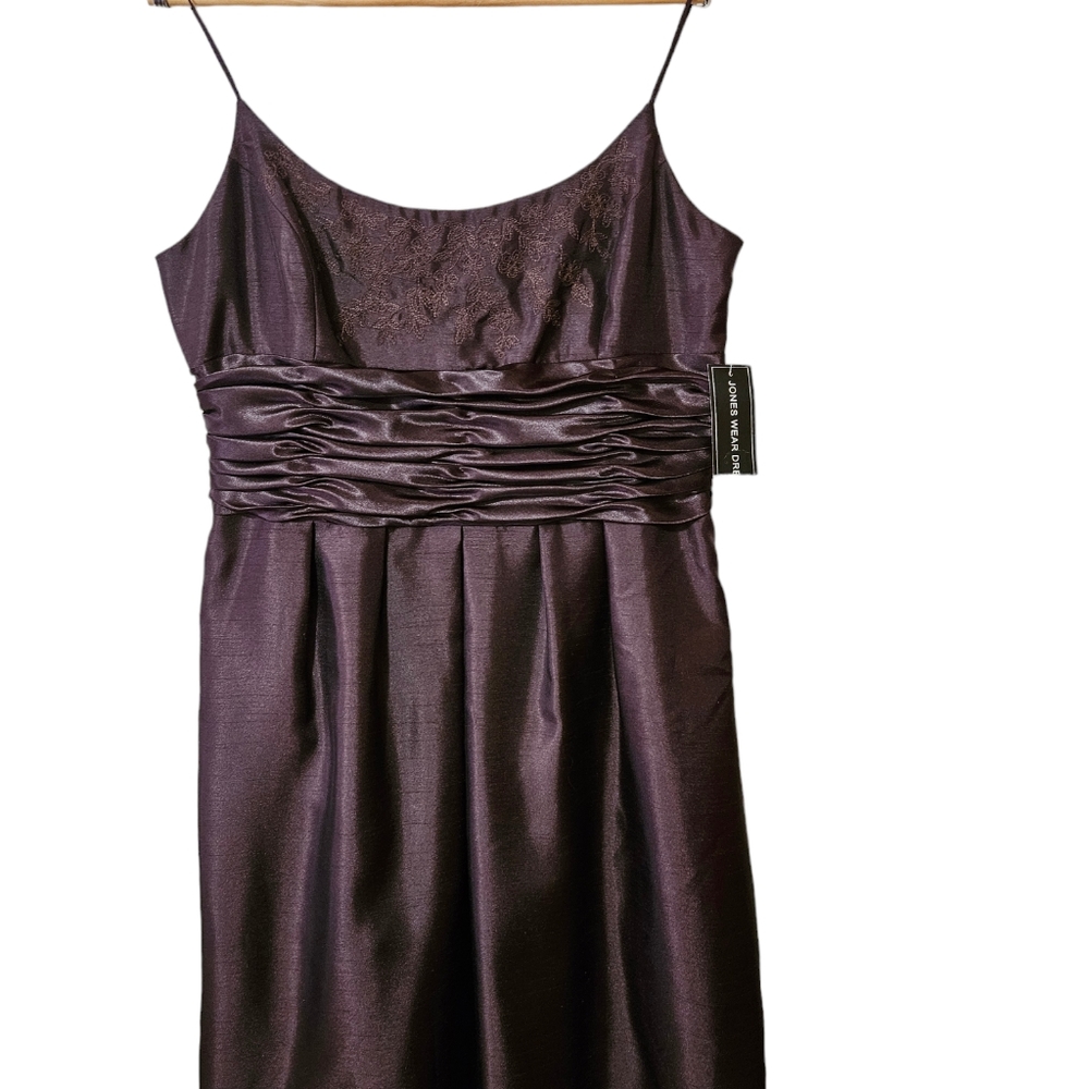 NWT JONES WEAR[ NEW YORK] PARTY  DRESS DARK BROWN EMBROIDERED KNEE LENGTH SIZE12